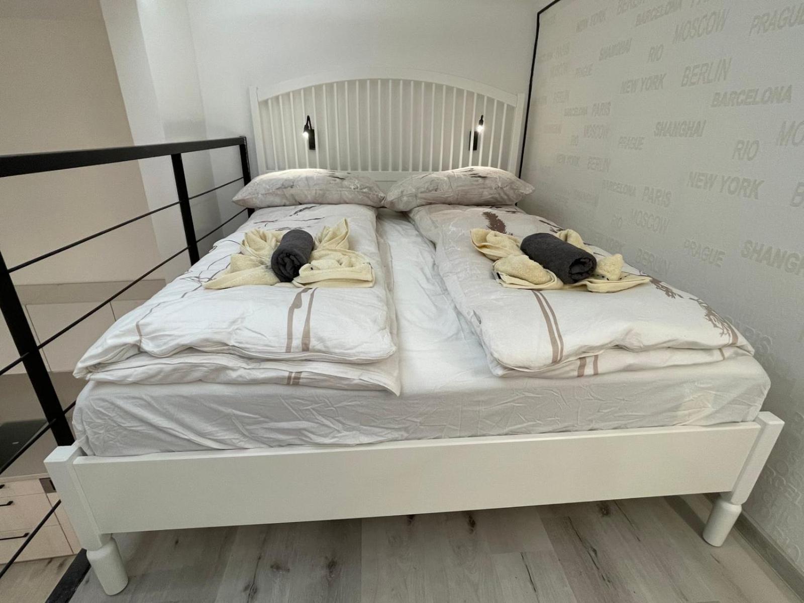 Szekely Apartment Near Deak Ferenc Square With Free Parking In Garage Budapeşte Dış mekan fotoğraf